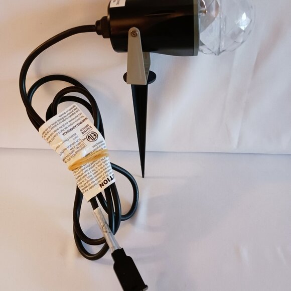 Interteck 120v Indoor/Outdoor Red/Green Projection - Picture 3 of 9